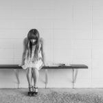 緊張しやすい人の特徴とは?緊張してしまう訳と4つの改善法